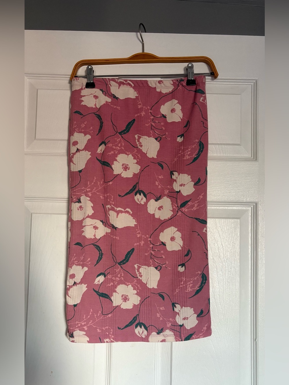 june & hudson Pink Floral Pencil Skirt